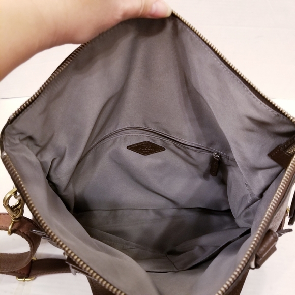 ‼️SOLD‼️ 
Fossil Pebbled Leather 2-way Bag - Picture 3 of 9